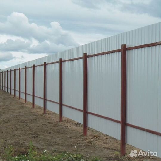 Забор из профнастила высотой 2 метра в Удомле