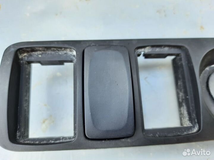 Накладка торпеды Хендай Старекс