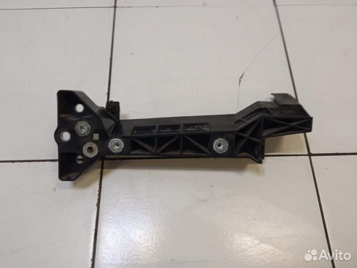 Кронштейн крепления фары Infiniti Q50 V37