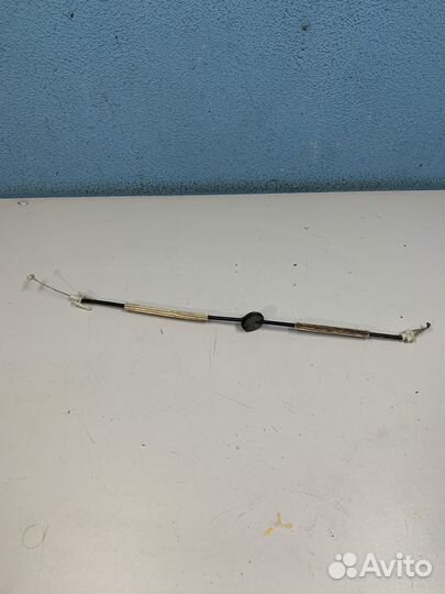 Трос открывания двери VW Touareg 02-10г 7L6837085