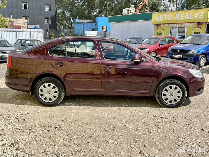 Skoda Octavia 1.6 МТ, 2010, 286 875 км