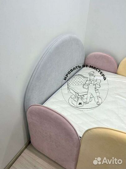 Детская кроватка 120/200