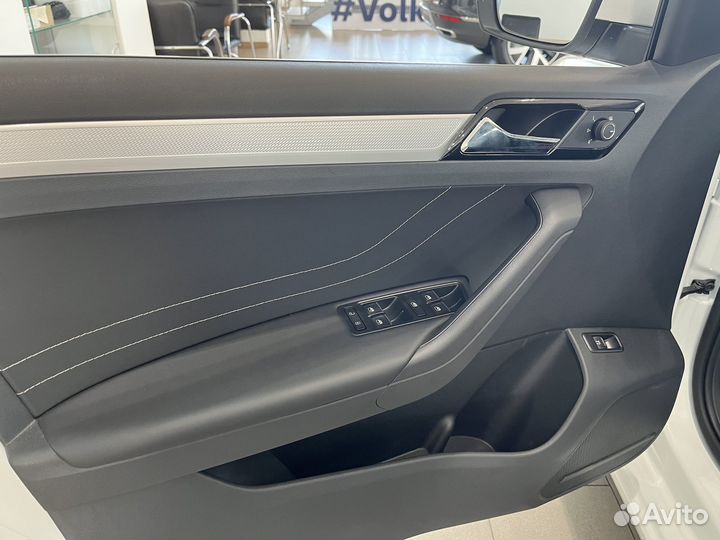Jetta VA3 1.5 AT, 2022