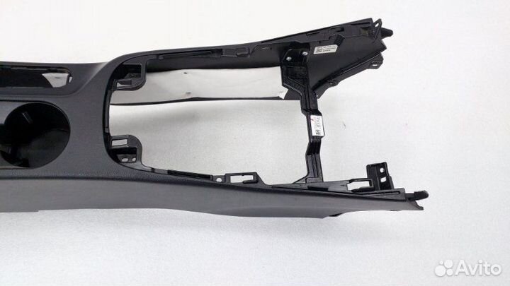 Б/У Б/У Центральная консоль Состояние отличное