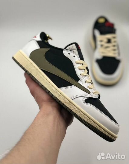 Nike Air Jordan 1 Retro Low Travis Scott Olive