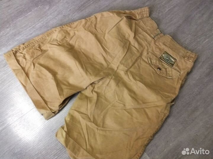 Шорты удлинённые 44