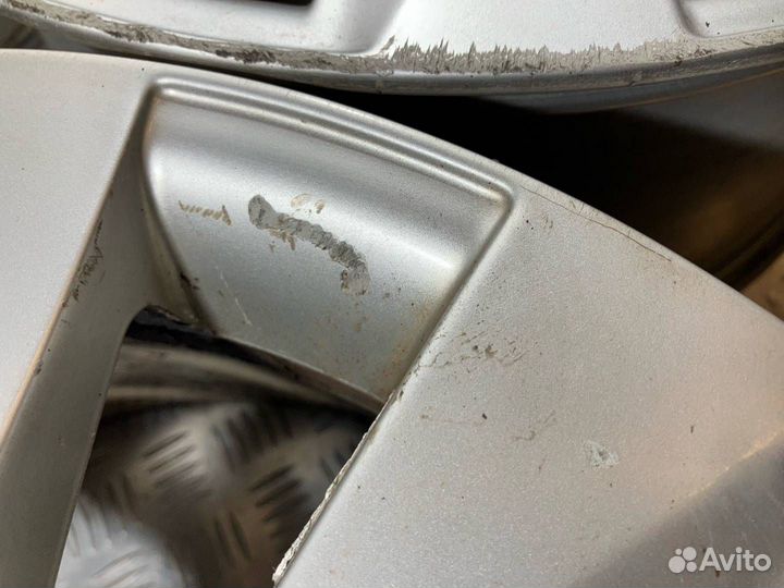 Комплект литых дисков R18x8.5 5x112