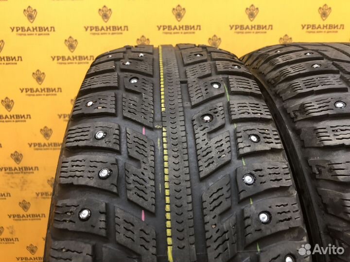 Kumho I'Zen KW22 215/65 R16 98T