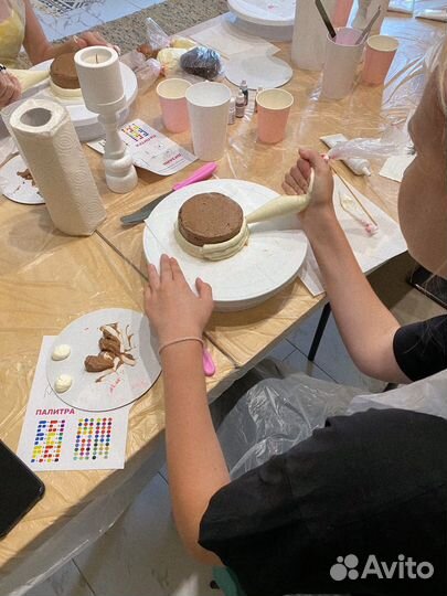 Мастер-класс по бенто торту в стиле девичника