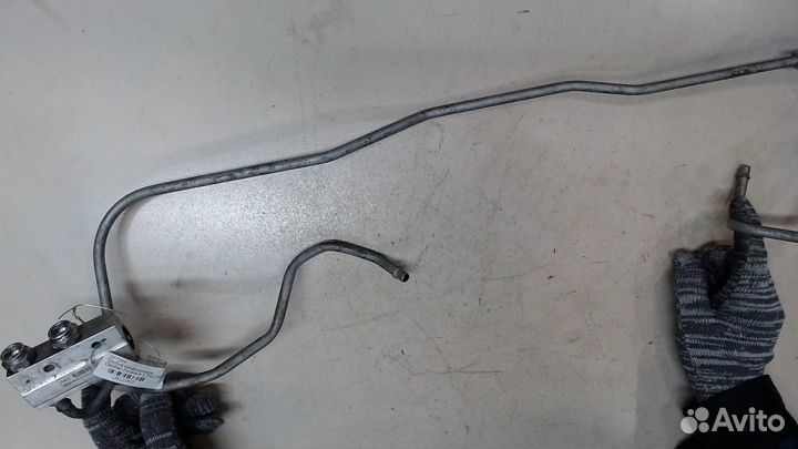 Трубопровод, шланг Cadillac Escalade 2