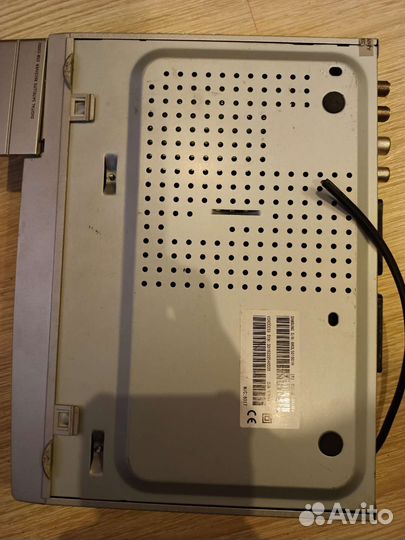 Спутниковый ресивер Samsung DSB S300V на запчасти