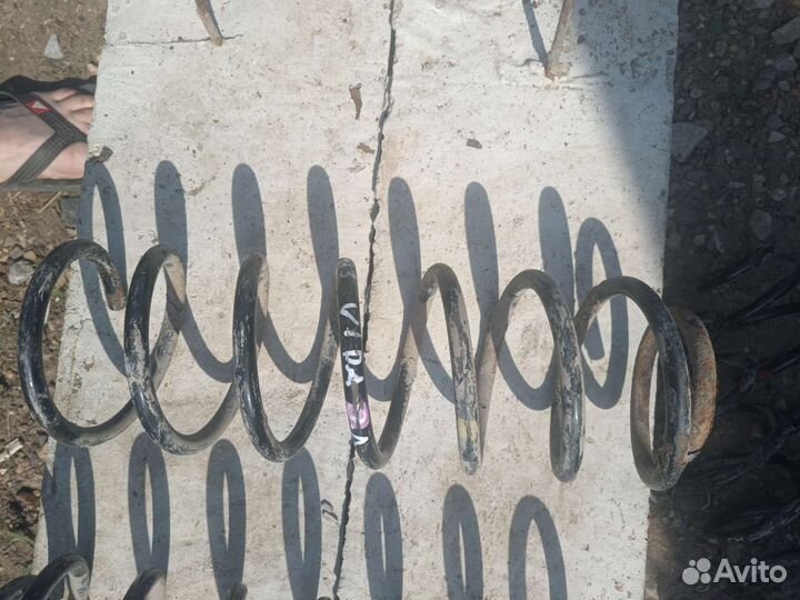 Задняя пружина zaz Vida