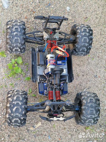 Радиоуправляемая машина traxxas Summit 1:10 4WD