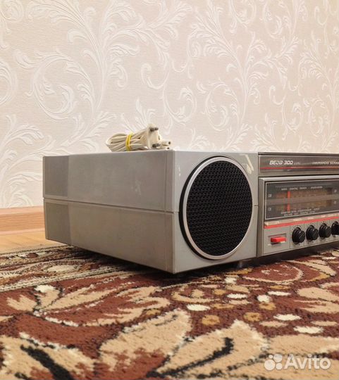 Радиола Вега-300 Стерео