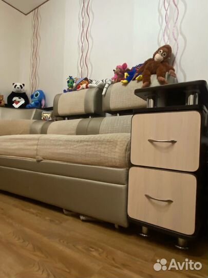 Угловой диван