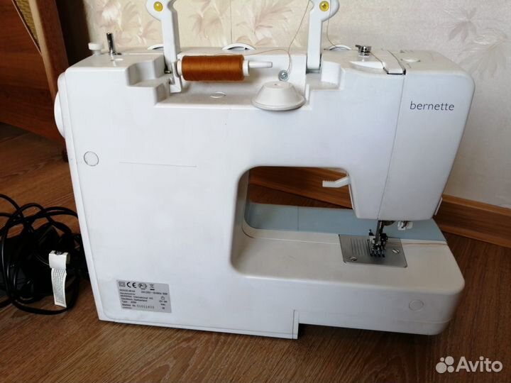 Швейная машинка bernina