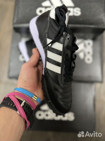 Adidas мундиаль