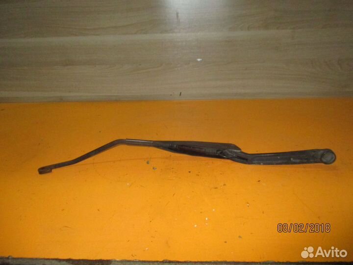 Поводок стеклоочистителя 96306103 Chevrolet Lanos