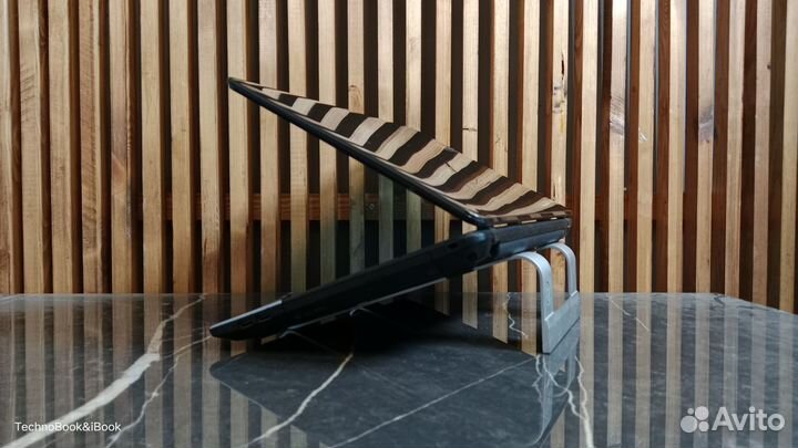 Ноутбук Packard Bell Ente11HC на Intel