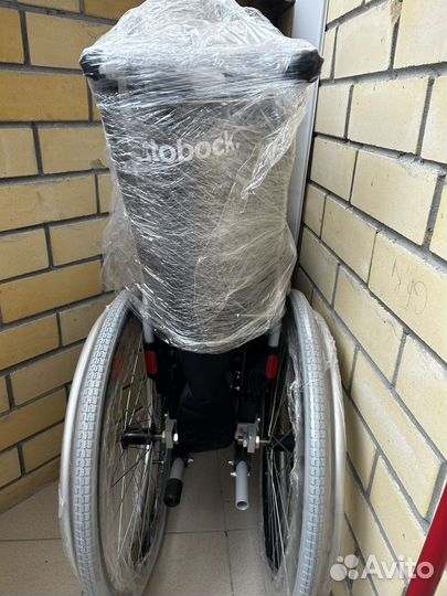 Инвалидная коляска уличная