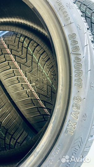 Rockblade Rock 525 245/40 R17 98K