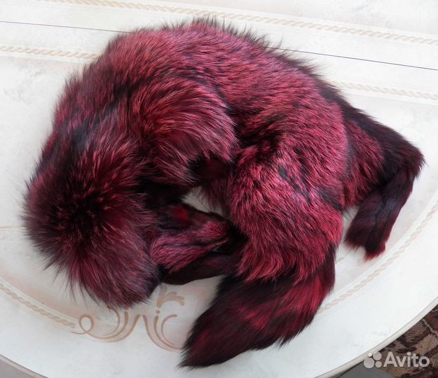 Горжетка (лиса черно - бурая крашеная)