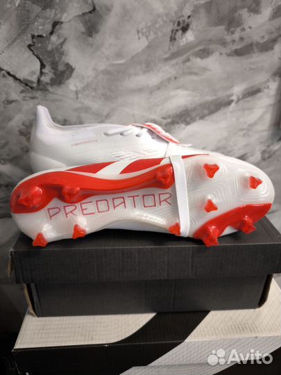 Бутсы adidas predator