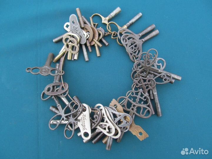 Ключи для завода часов, большой выбор
