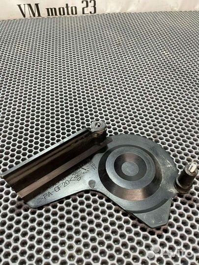 Крышка звезды yamaha MT-03