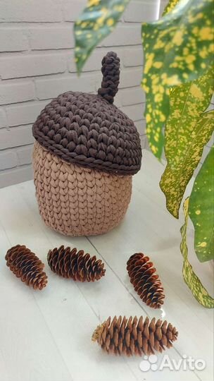 Желудь-корзинка из трикотажной пряжи