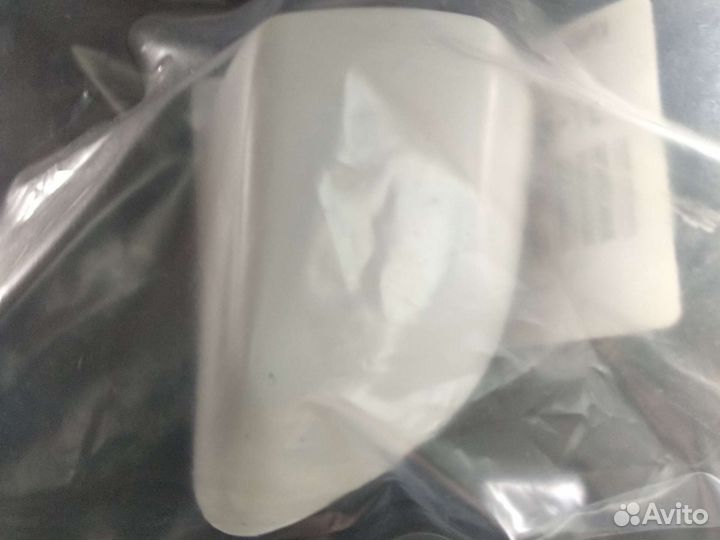 Правая (левая) крышка ручки двери Hyundai Solaris2