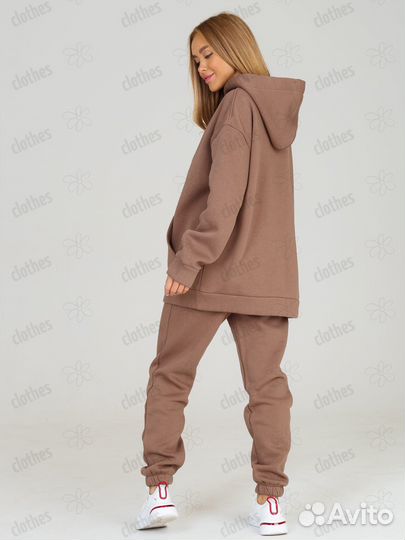 Спортивный костюм женский новый