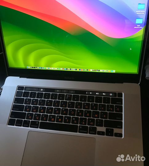 Apple MacBook Pro 16 i9 16gb 1tb AMD Radeon Pro 55