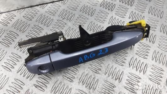 Ручка наружная передняя правая toyota verso AR2 (A