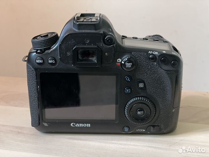 Зеркальный фотоаппарат canon 6D