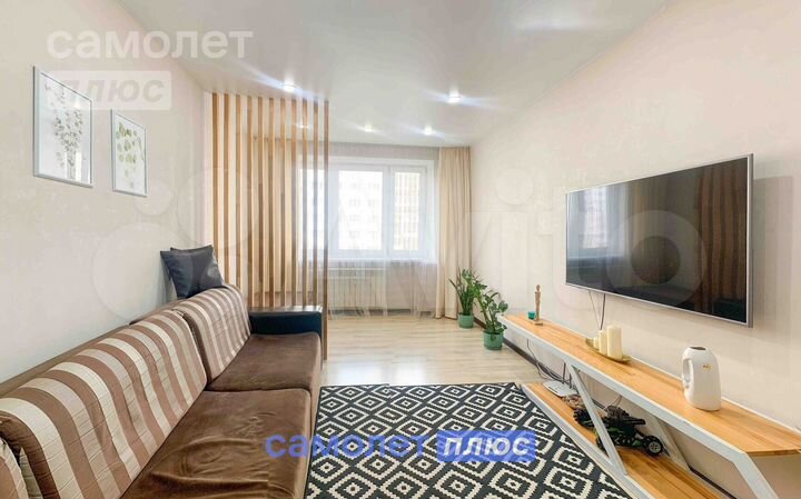 2-к. квартира, 51,4 м², 1/9 эт.