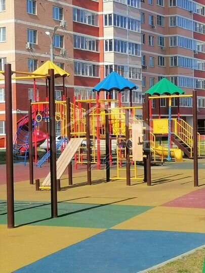 3-к. квартира, 87,8 м², 1/17 эт.