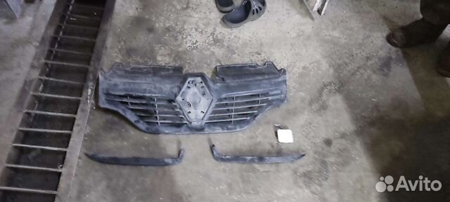 Решётка радиатора логан 2