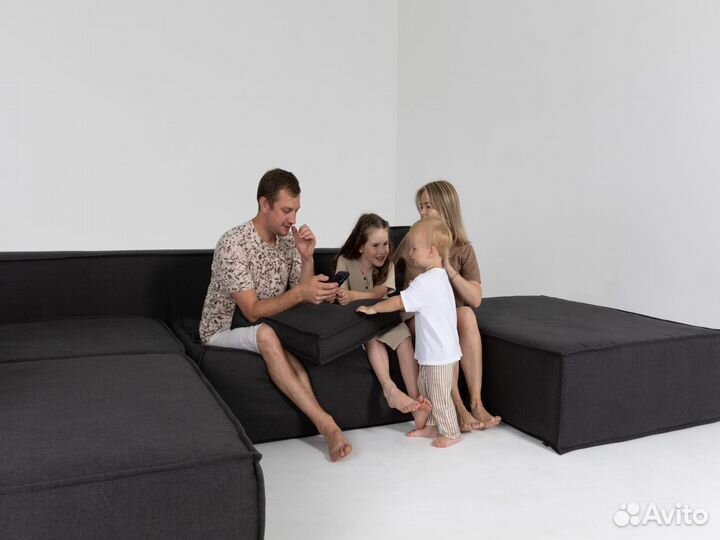 Диван со спальным местом 2700х1650 мм