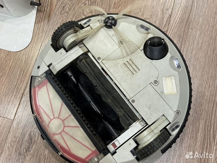 Робот пылесос моющий