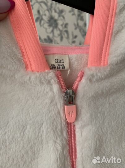 Пайта на девочку