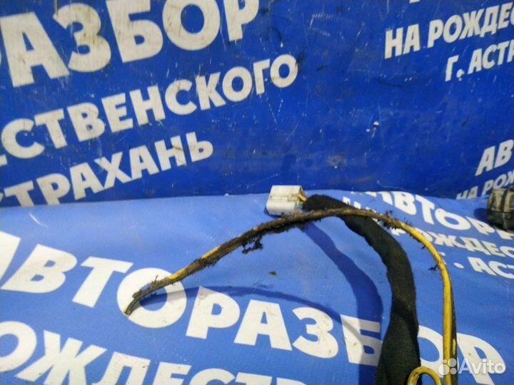 Проводка двери Ваз Лада Калина седан 11183 2010