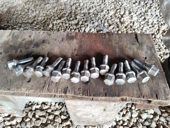 Болты ваз под литье