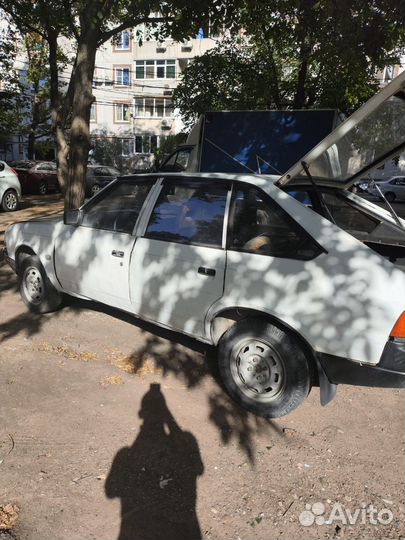 Москвич Святогор 1.6 МТ, 1999, 100 000 км