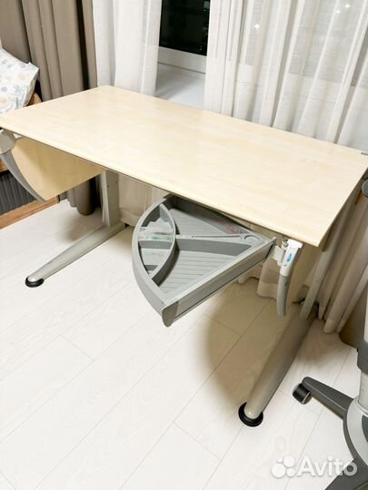 Детская растущая парта