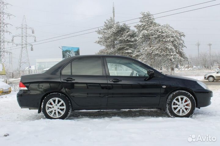 Mitsubishi Lancer 1.6 МТ, 2005, 351 000 км