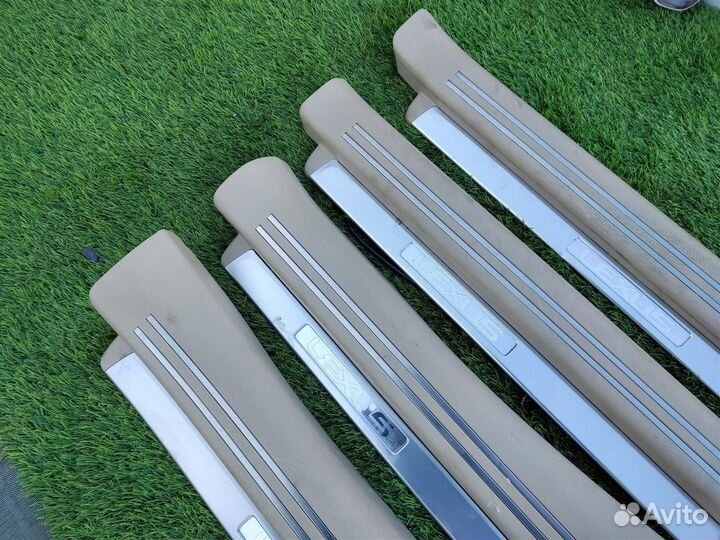 Накладка на порог салона передняя задняя левая