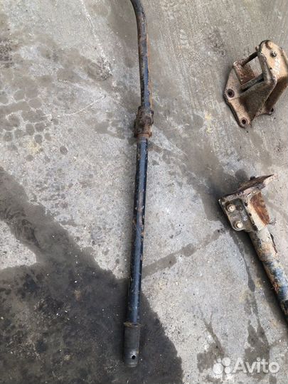 Кулиса кпп на Маз 5432 тягач ямз 236бе2 2007