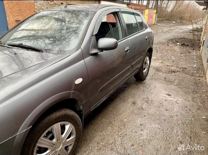 Nissan Almera 1.5 МТ, 2006, 305 000 км