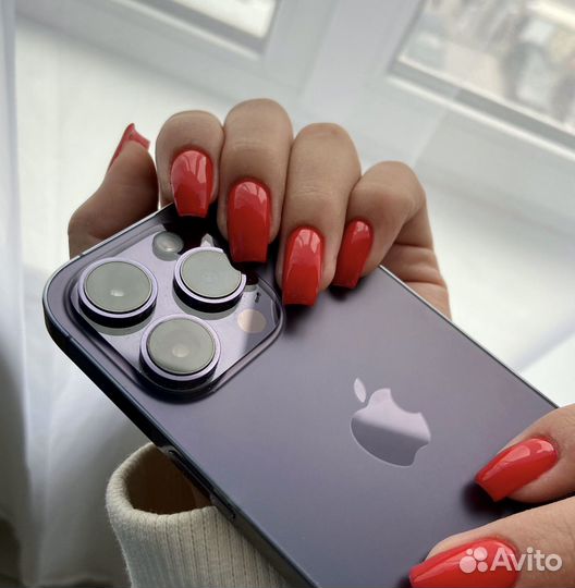 Маникюр и педикюр